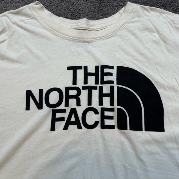 The North Face T-shirt - Picture 2 of 5